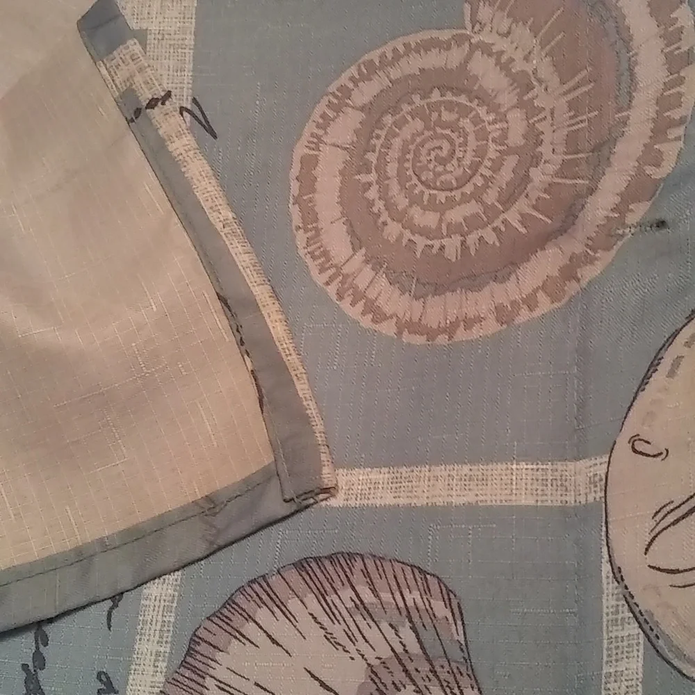 New Shower Curtain  sz 70X72